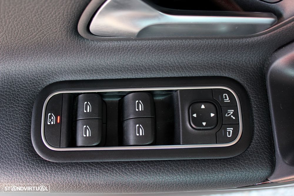 Mercedes-Benz CLA 180 d 7G-DCT Progressive - 21