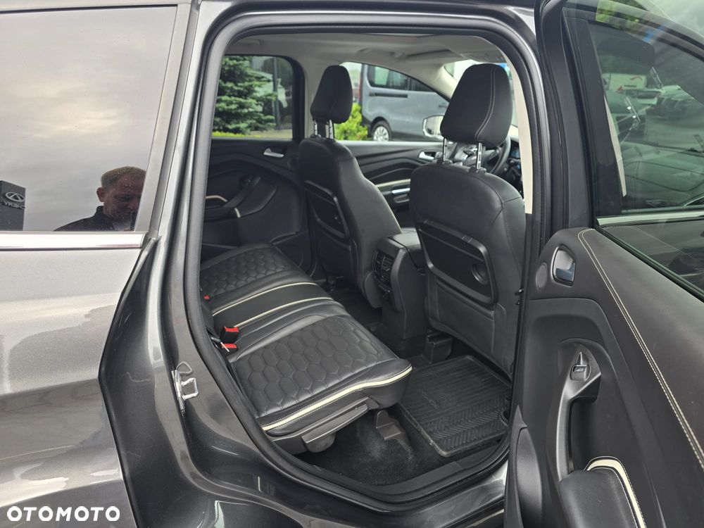 Ford Kuga Vignale 2.0 TDCi AWD - 15