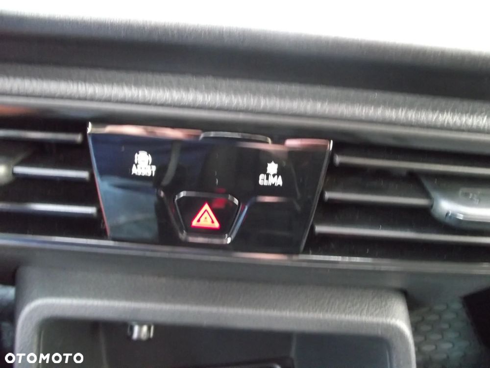 Volkswagen CADDY MAXI - 28