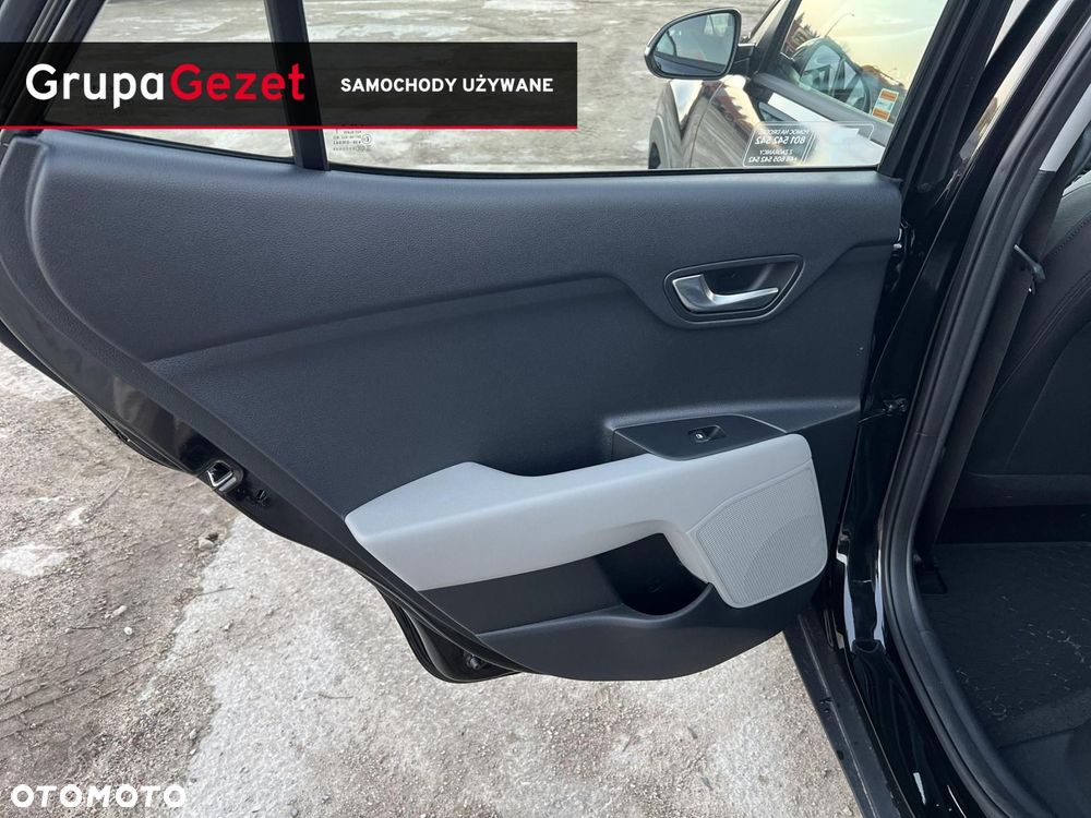 Kia Stonic 1.0 T-GDI MHEV L - 32