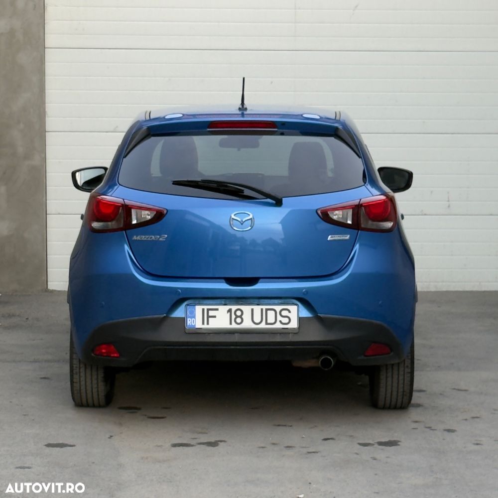 Mazda 2 - 11
