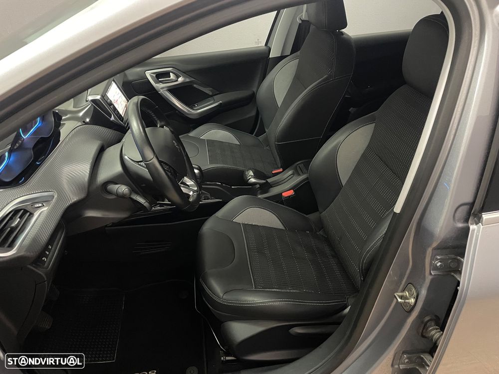 Peugeot 2008 PureTech 110 Stop&Start Allure - 8