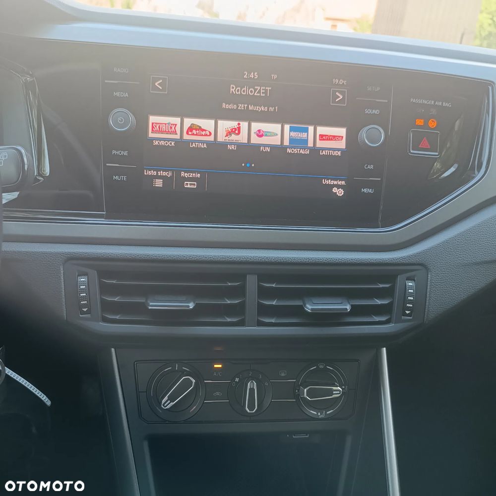 Volkswagen Polo - 23