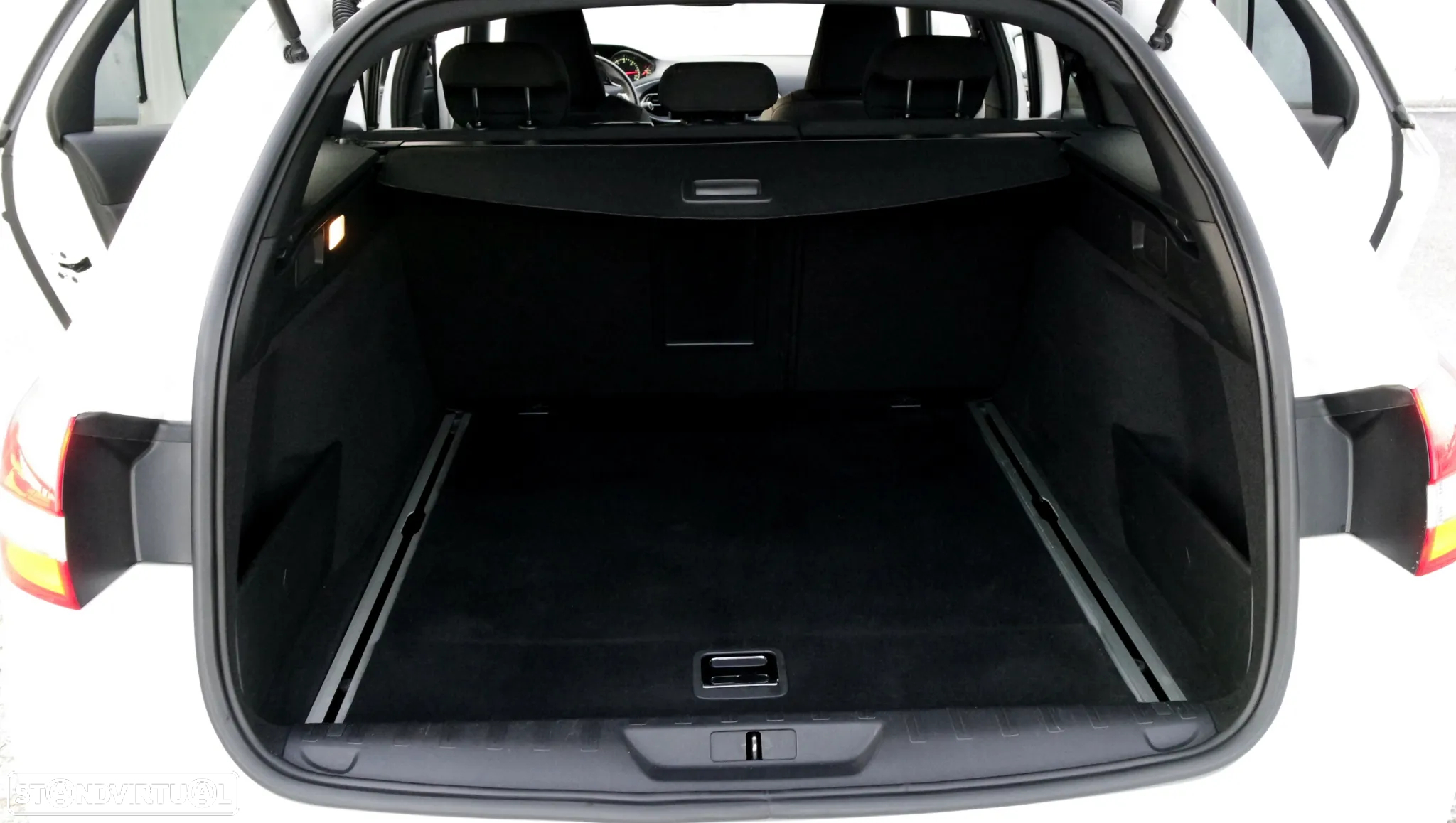 Peugeot 308 SW 1.6 BlueHDi GT Line EAT6 - 19