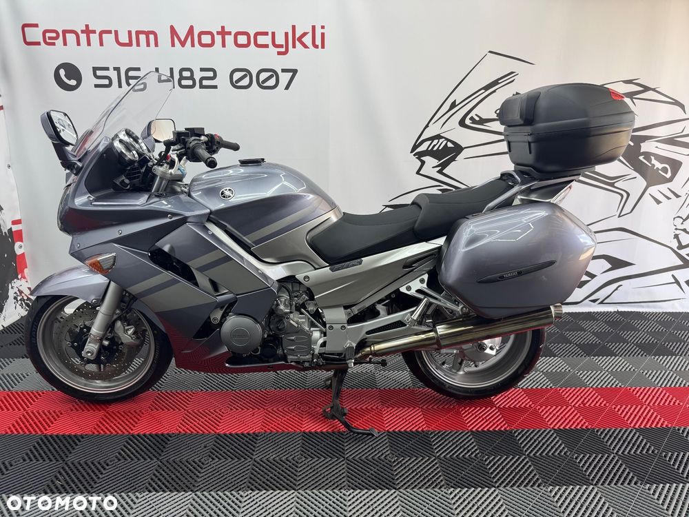 Yamaha FJR - 5