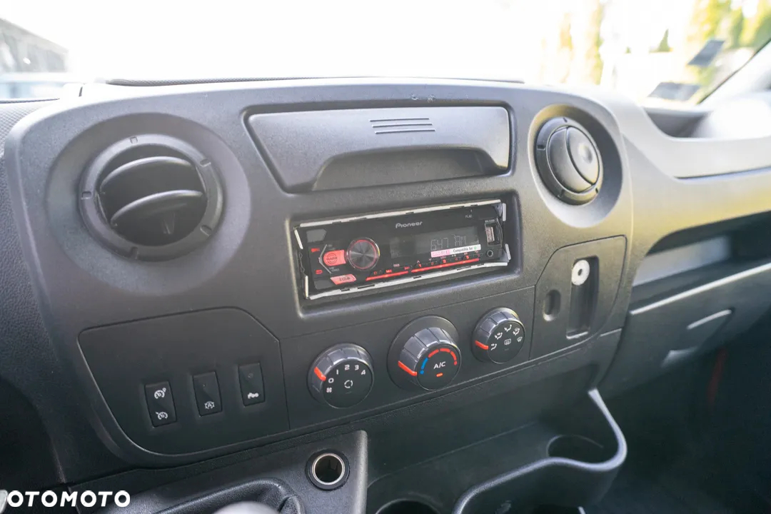 Renault MASTER Paleta 10 Firanka Posiadam Kilka sztuk na sprzedanie - 37