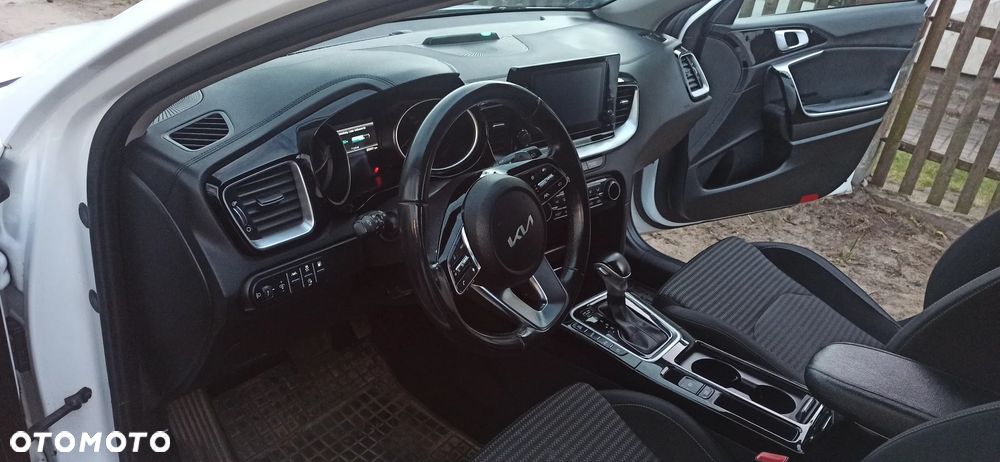 Kia Ceed - 5