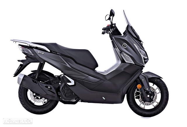Voge SR1 - 7