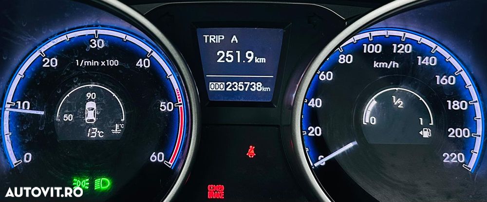 Hyundai ix35 1.7 CRDI 2WD blue Style - 28