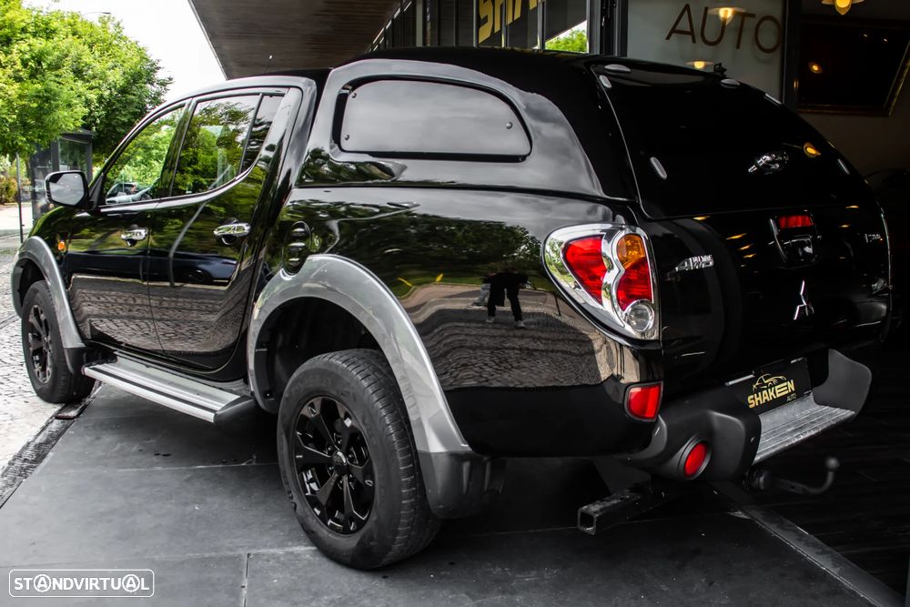 Mitsubishi L200 Pick Up 4x4 Auto Intense Cabine Dupla - 3