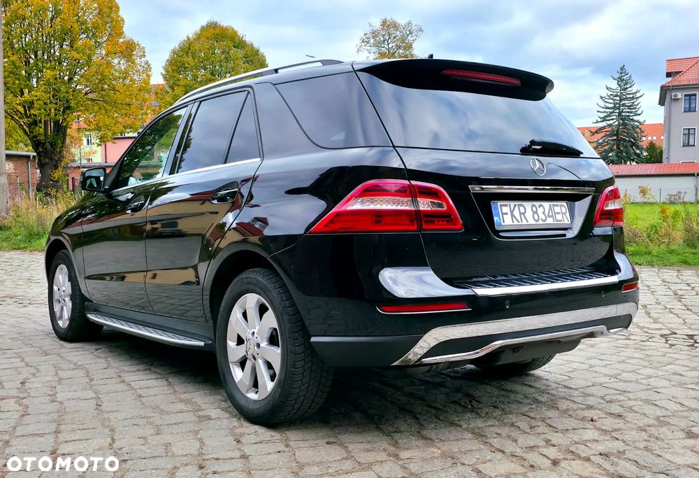 Mercedes-Benz ML 350 BlueTEC 4MATIC 7G-TRONIC - 7