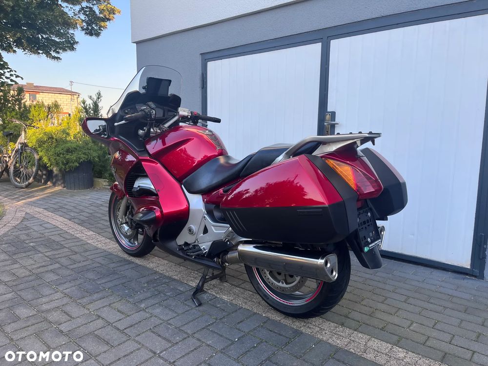 Honda ST - 7