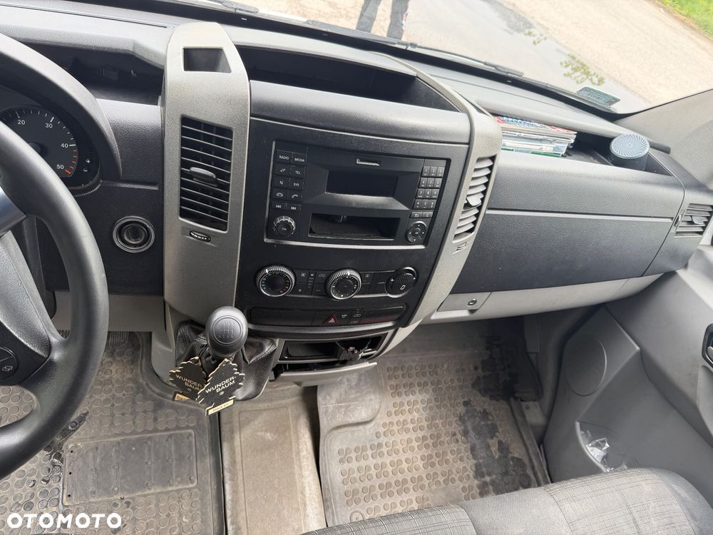 Mercedes-Benz SPRINTER - 17