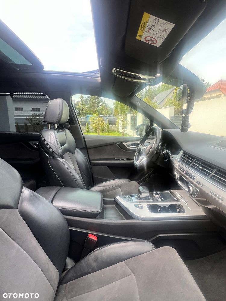 Audi Q7 - 6