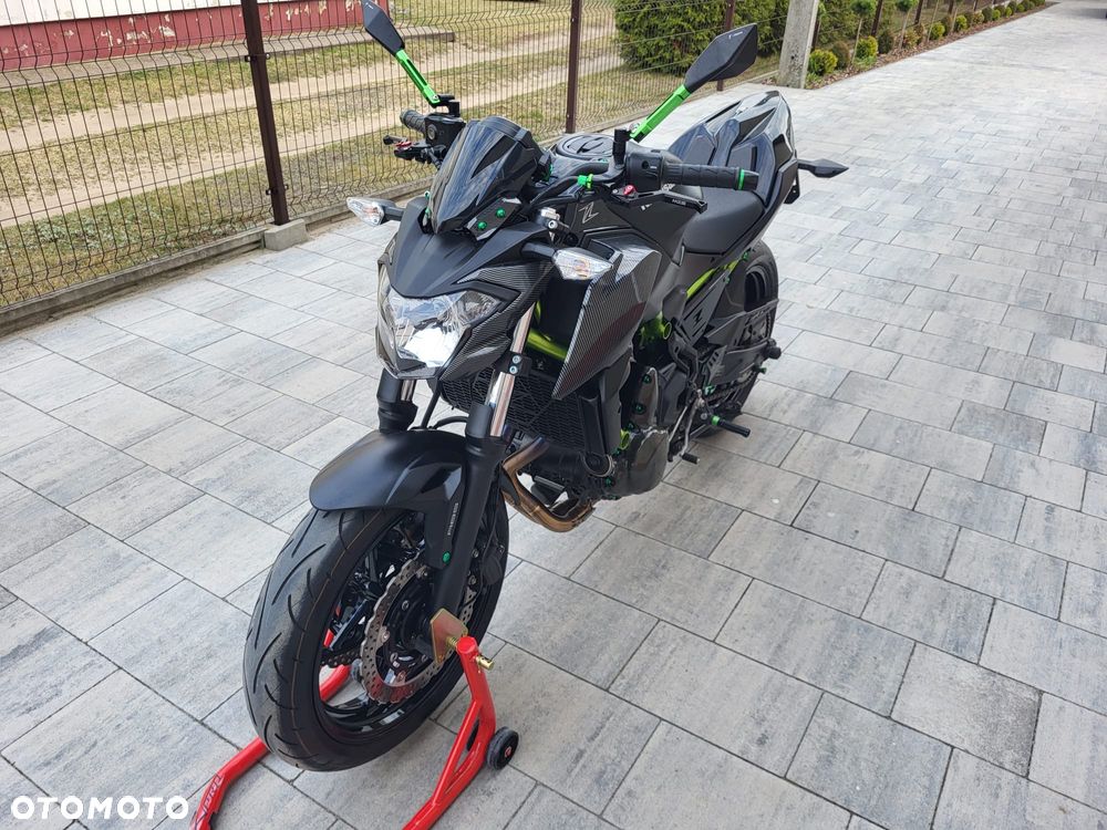 Kawasaki Z 650 - 6