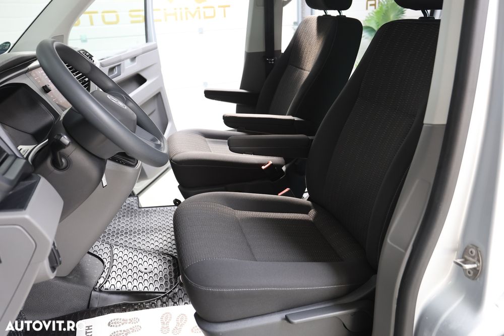 Volkswagen Caravelle LR Highline DSG - 26