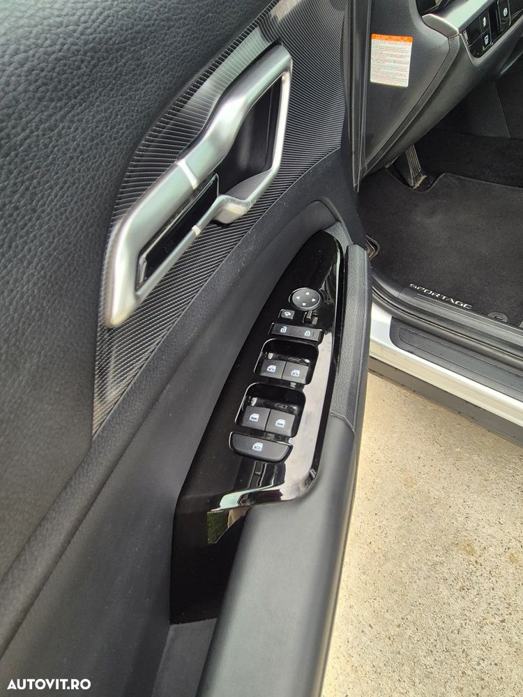 Kia Sportage - 11