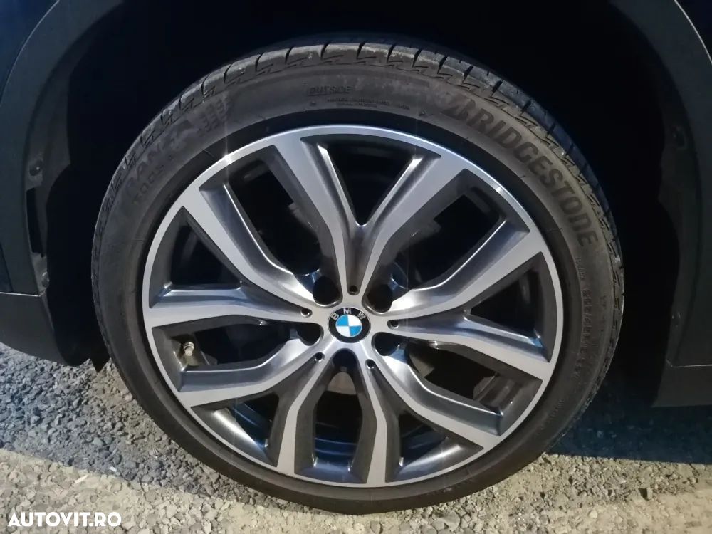 BMW X1 xDrive20i AT Sport Line - 26