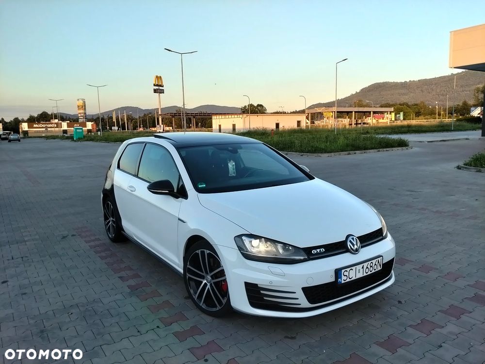 Volkswagen Golf GTD (BlueMotion Technology) - 16