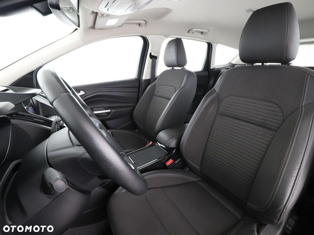 Ford Kuga 1.5 EcoBoost 2x4 Titanium - 14
