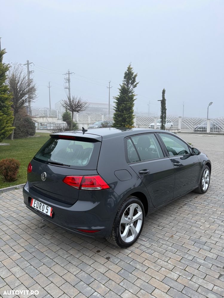 Volkswagen Golf 1.2 TSI BlueMotion Technology Lounge - 5