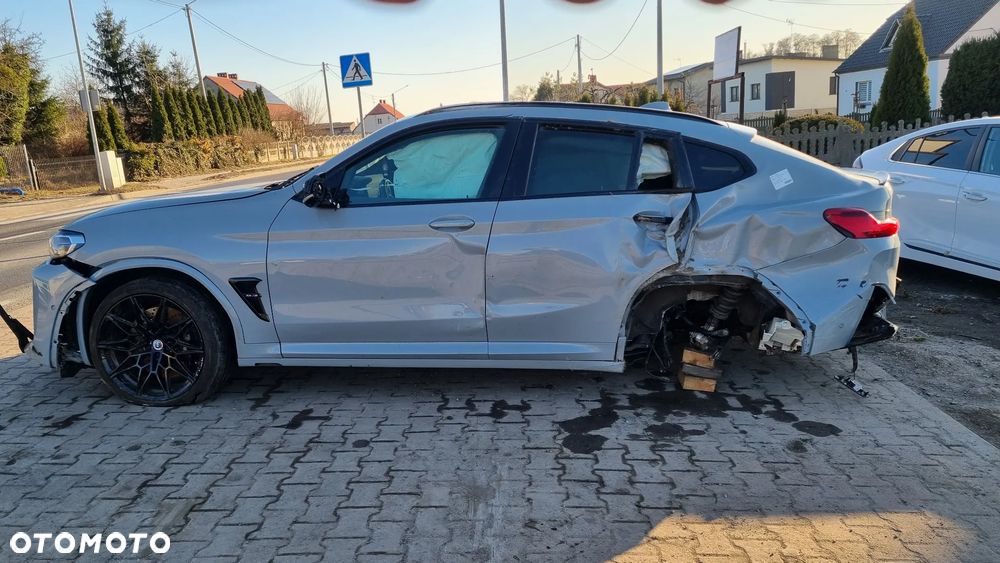 BMW X4 M Competition - 18