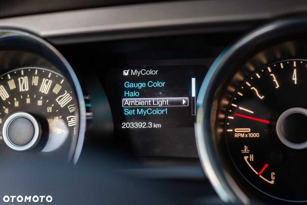 Ford Mustang 3.7 V6 Premium - 13