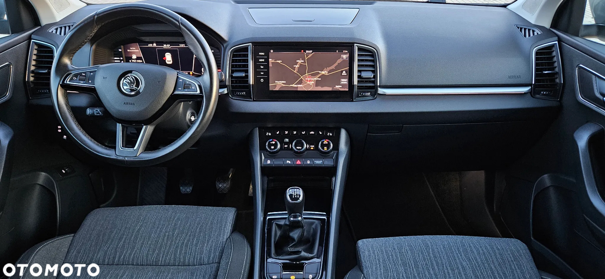 Skoda Karoq 1.0 TSI Edition 130 - 8