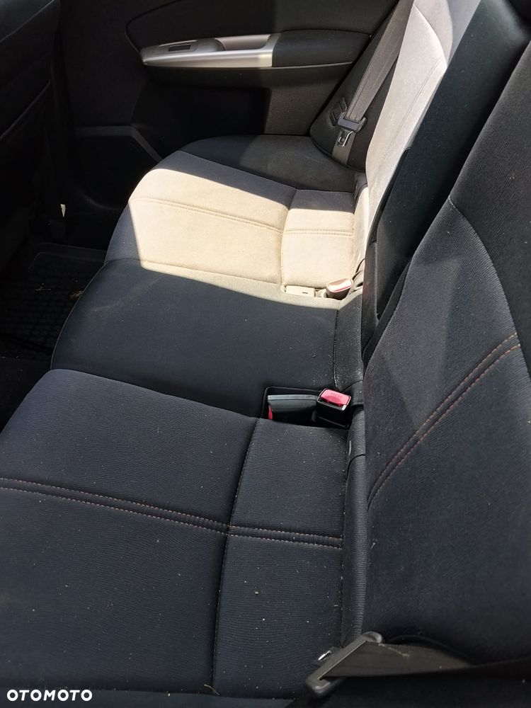 Subaru Forester - 15