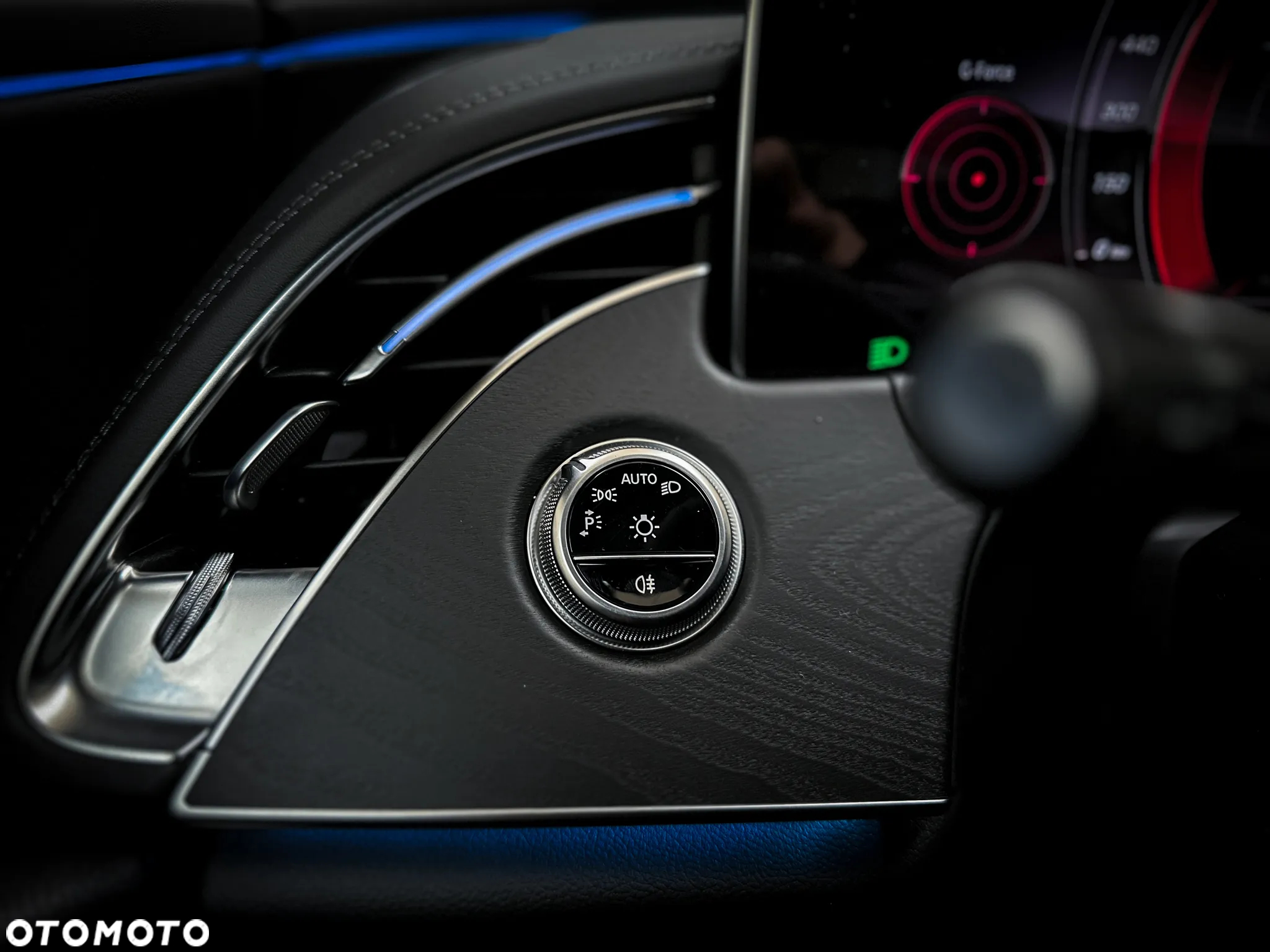 Mercedes-Benz Klasa E 220 d 4Matic 9G-TRONIC Edition AMG Line - 19