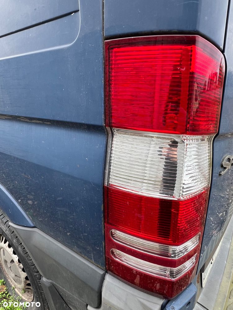 Lampa tylna lewa Mercedes-Benz Sprinter 906 06–12 - 2