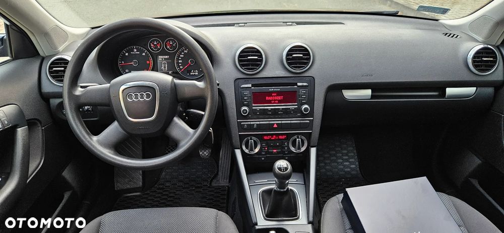 Audi A3 Sportback - 9