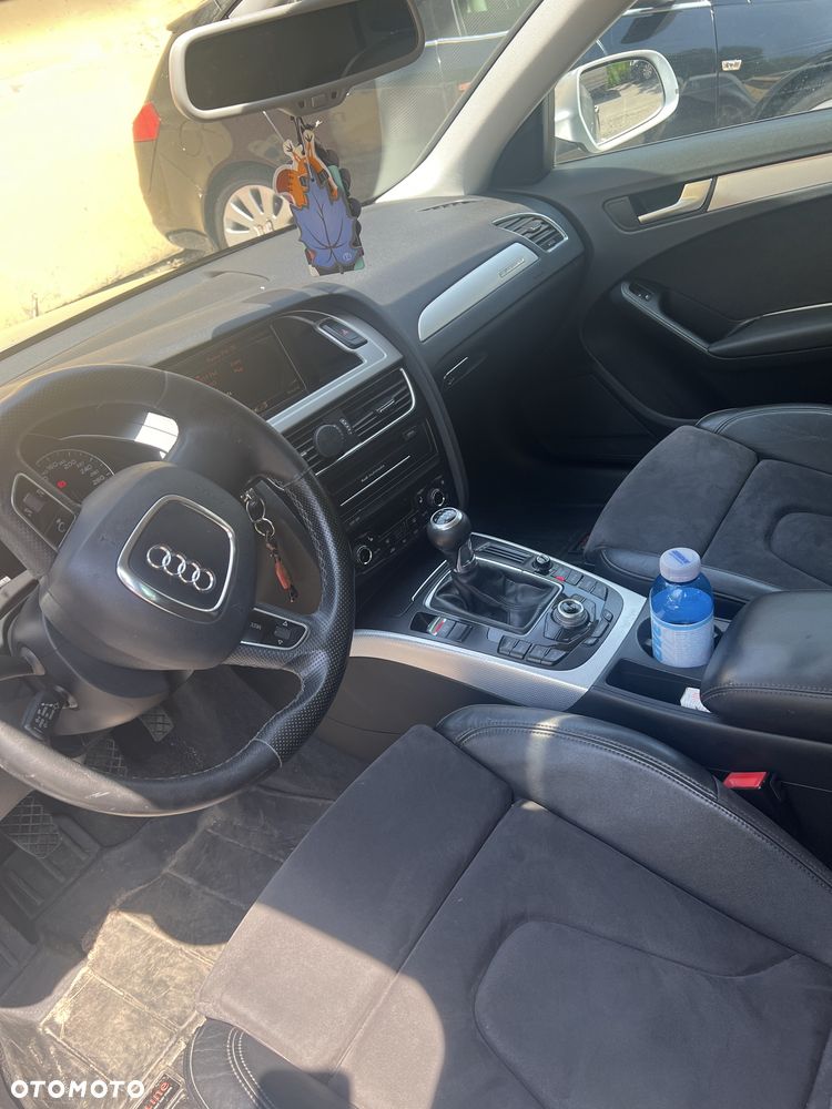 Audi A4 Avant - 2