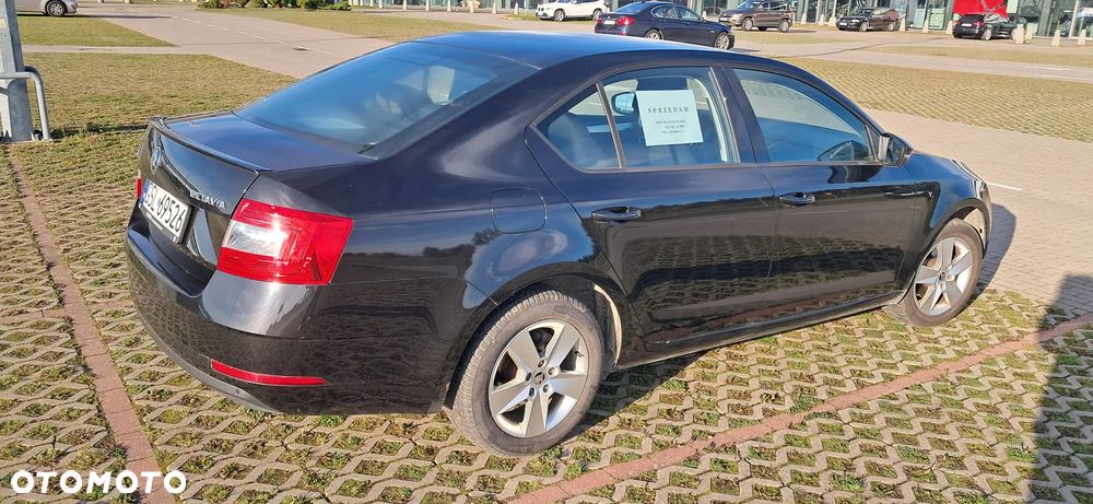 Skoda Octavia 1.5 TSI ACT Ambition DSG - 2
