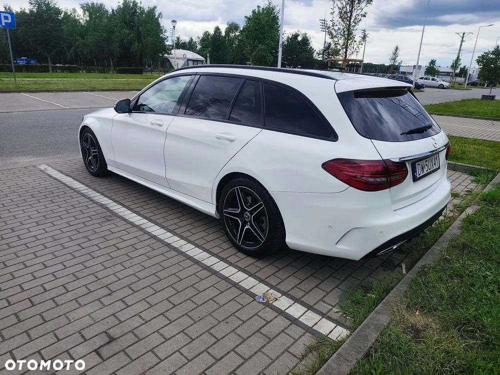 Mercedes-Benz Klasa C 300 d 9G-TRONIC AMG Line - 9