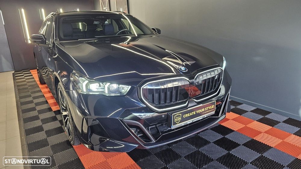 BMW i5 Touring eDrive40 - 3