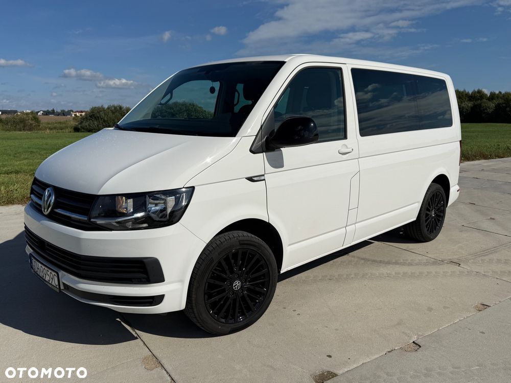 Volkswagen Multivan - 18