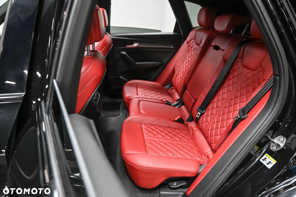 Audi SQ5 - 30