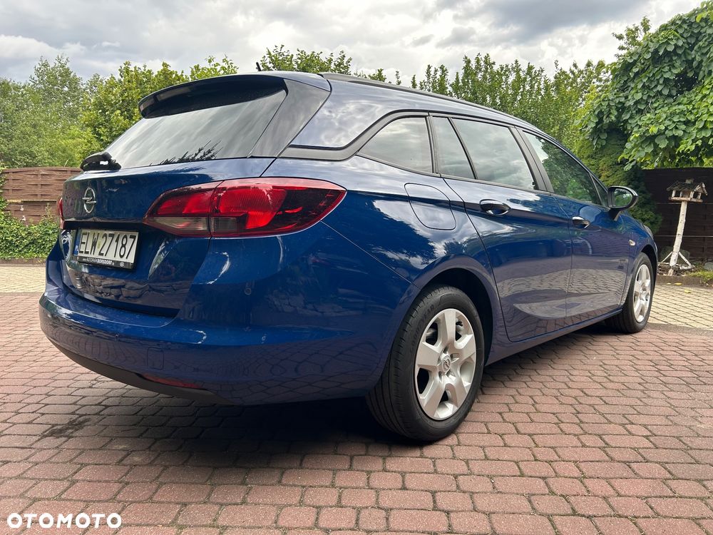 Opel Astra - 11