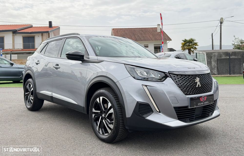 Peugeot 2008 1.2 PureTech Allure Pack - 3