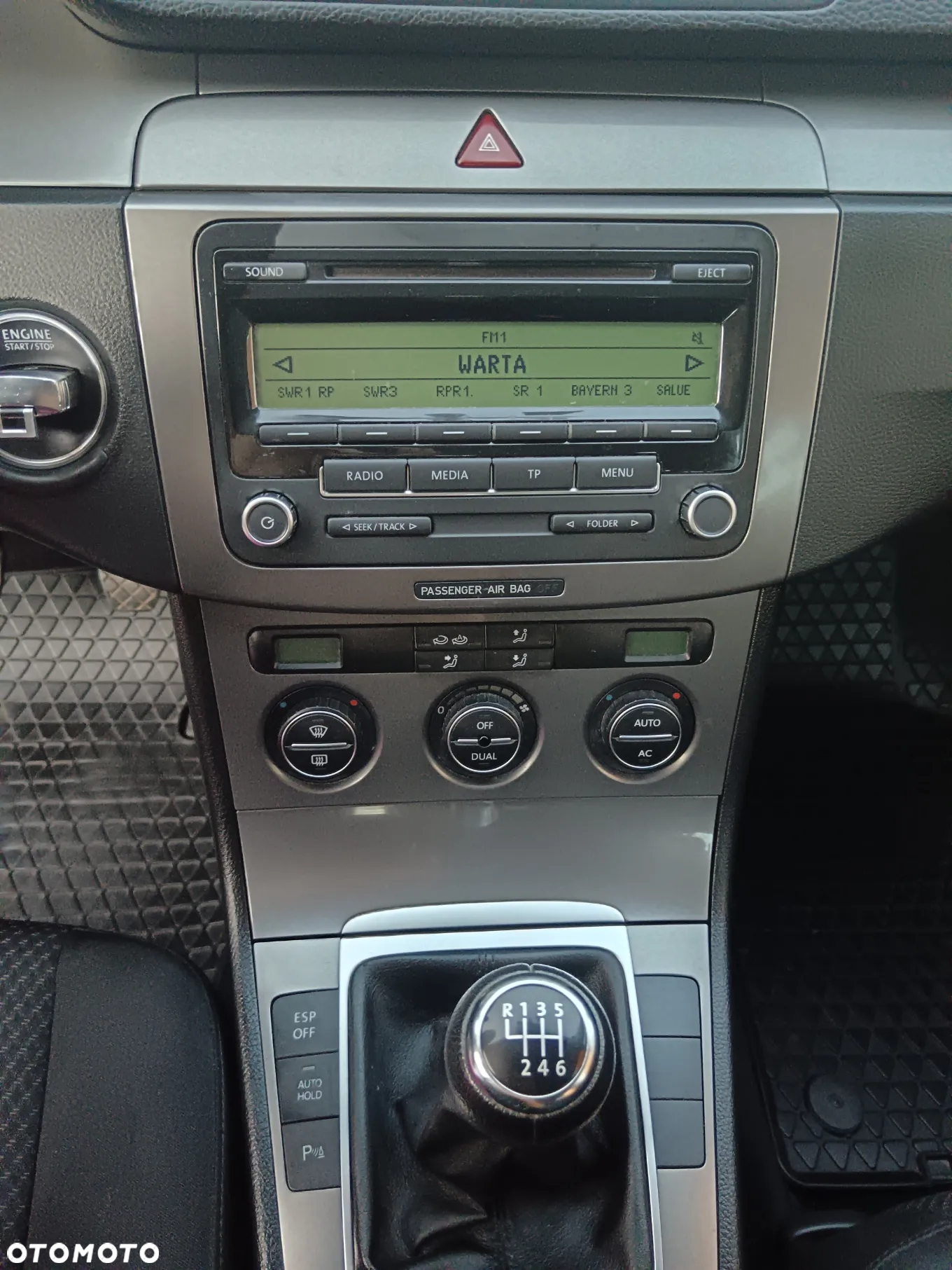 Volkswagen Passat 1.4 TSI BMT Comfortline - 12