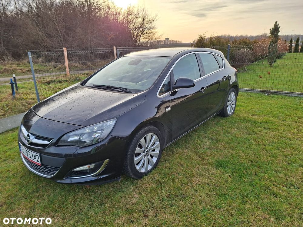 Opel Astra 1.4 T Cosmo - 1