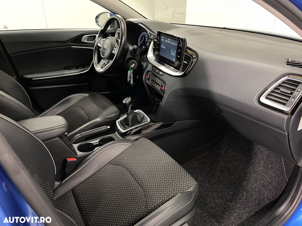 Kia XCeed 1.6 DSL MHEV HP 6iMT Style - 11