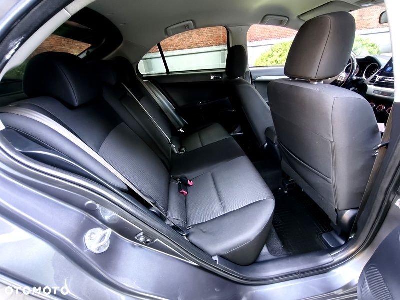 Mitsubishi Lancer 1.8 Instyle - 7