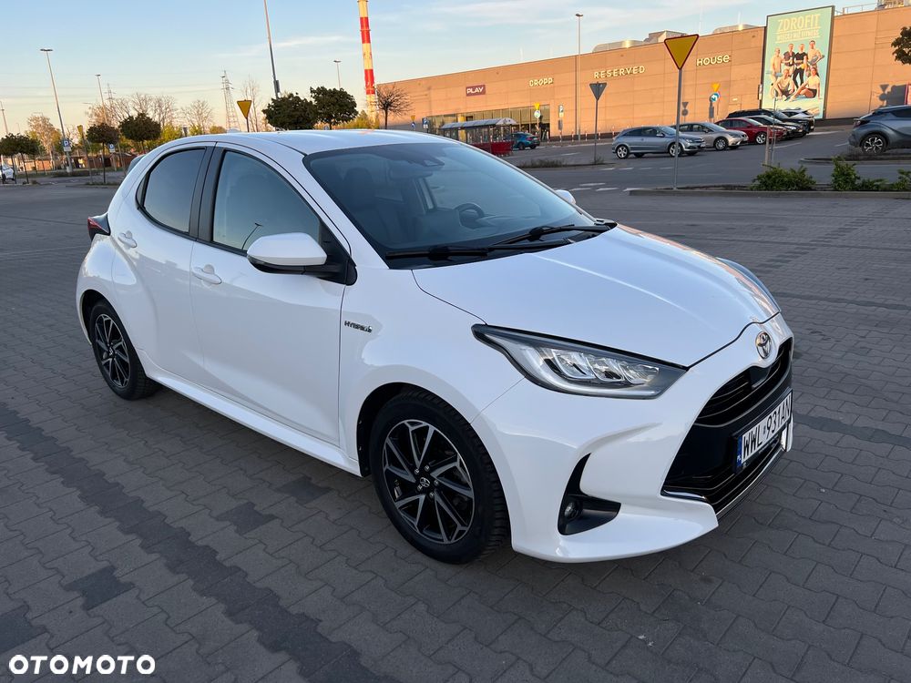 Toyota Yaris - 1