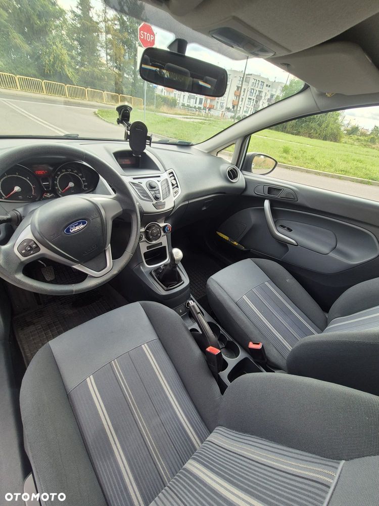 Ford Fiesta 1.4 Trend - 7