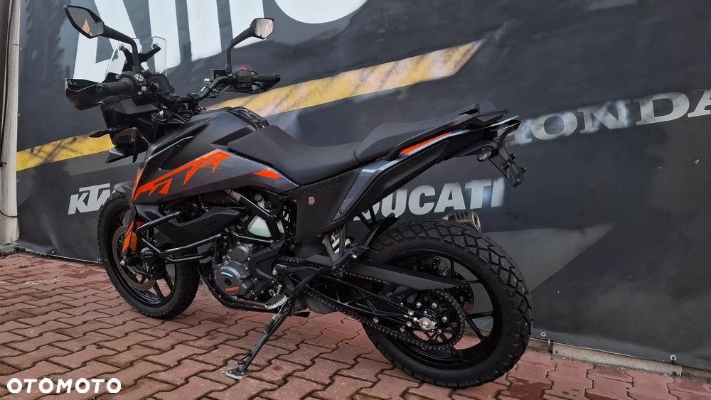 KTM Adventure - 7