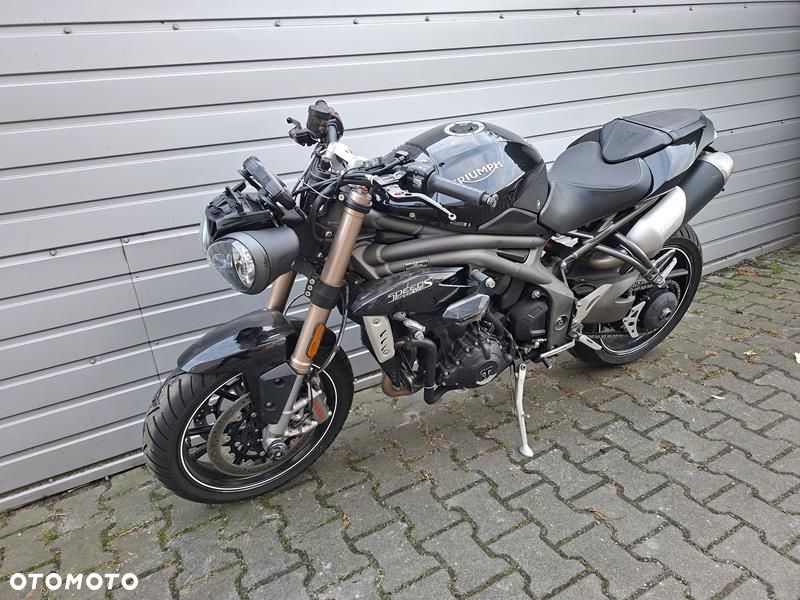 Triumph Speed Triple - 9