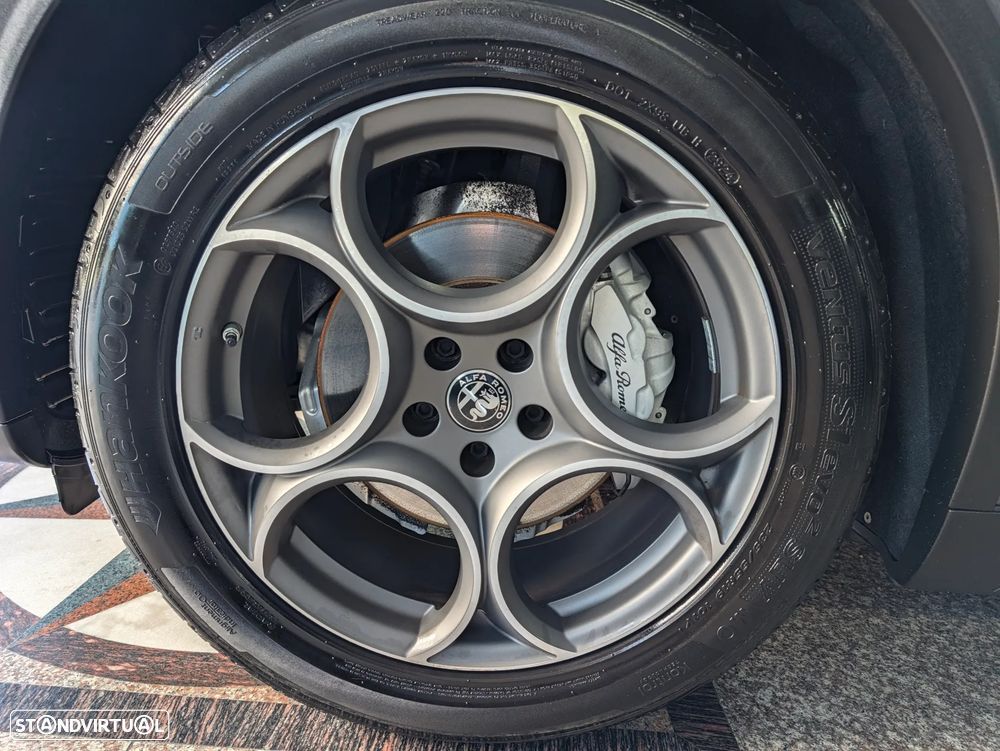 Alfa Romeo Stelvio 2.2 D Sprint AT8 - 32