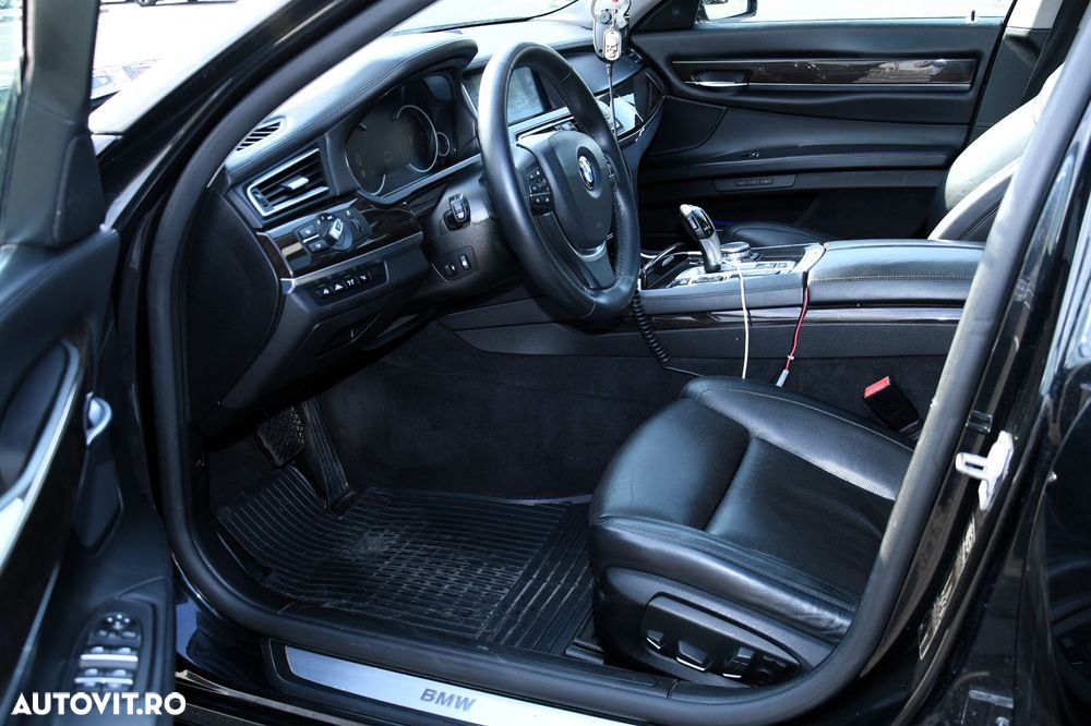 BMW Seria 7 730d - 5